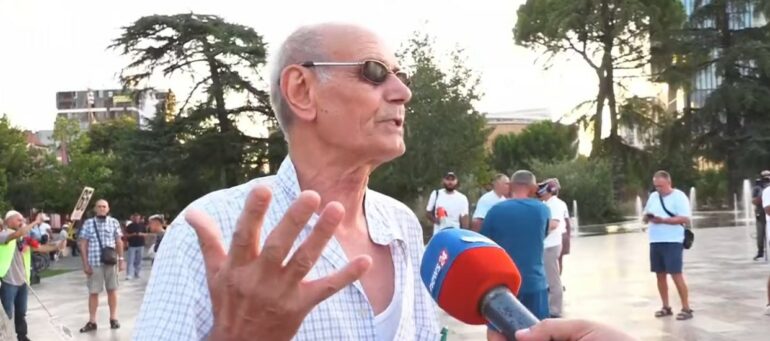 Pensonisti