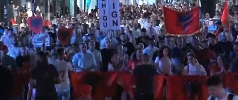 Protesta798