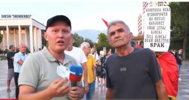 Protestaa 9