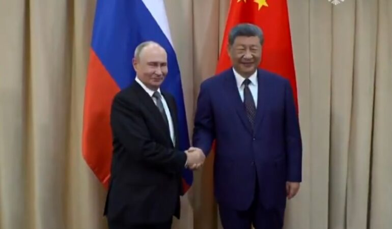 Putin Xi Kirgistan