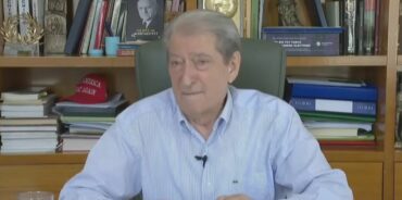 Sali Berisha Akuza