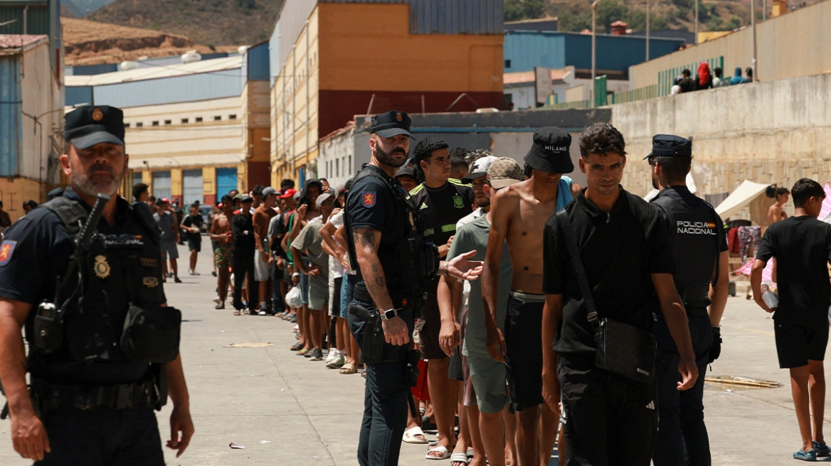 Tensionet mes Spanjës dhe Italisë për krizën e emigrantëve në Ceuta  Madridi kërcënon me kundërmasa