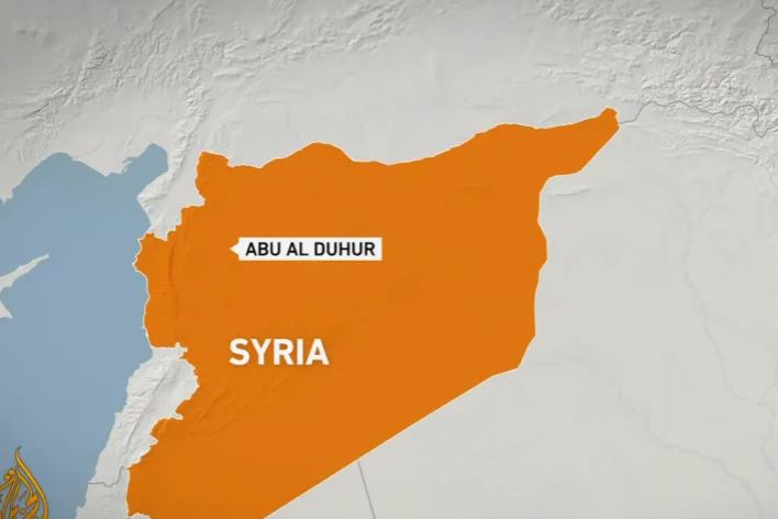 Tetë sulme ajrore godasin bazën Abu al Duhur në Siri  Izraeli akuzohet për sulmin