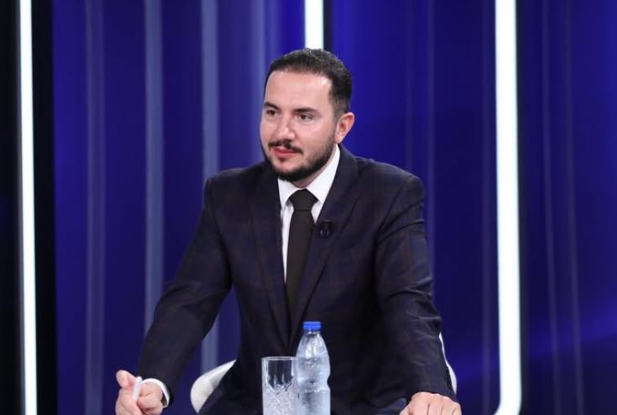  Ministria e Mbrojtjes shpall fituese kompaninë me ofertë 2 7 milionë euro më të lartë për blerjen e avionëve zjarrfikës   