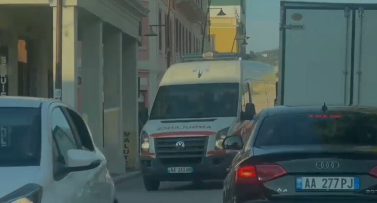 Vloraaaa