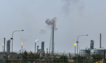 098c8317 Oil Refinery Mid East