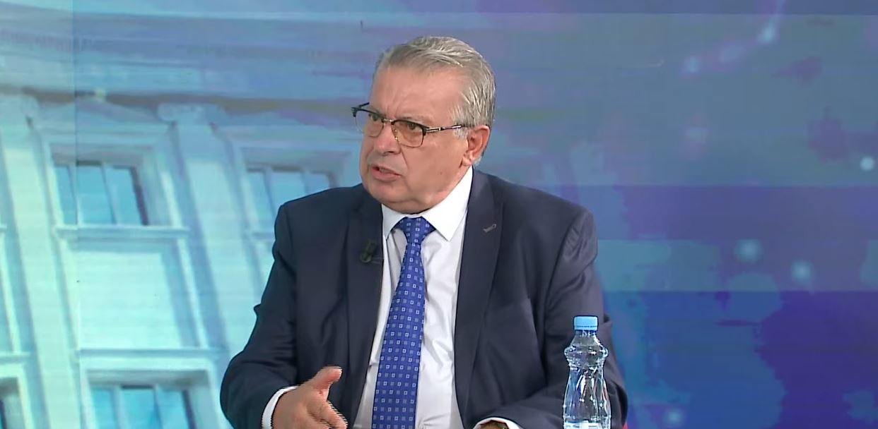 Masteri në Sigurinë dhe Rendin Publik   Prof  Xhavit Shala   Luarasi  formon drejtuesit e sektorit të sigurisë  kë   