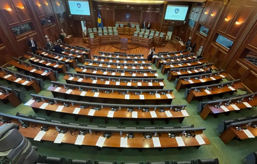 Konstituimi i Kuvendit  Seanca e radhës më 9 shtator  Avni Dehari  Kosova nuk ka nevojë për një tjetër krizë