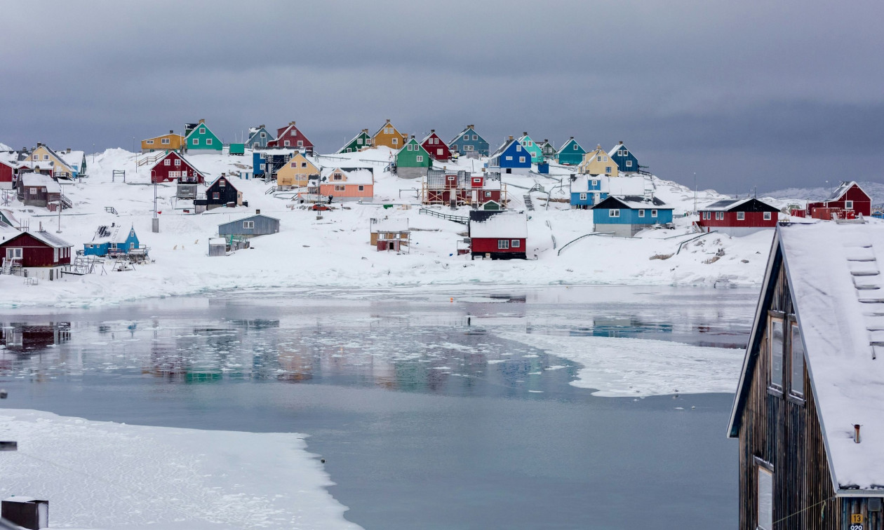 shba-zgjeron-pranine-ushtarake-ne-groenlande-trump-nenshkruan-marreveshjen-me-danimarken-dhe-nuuk