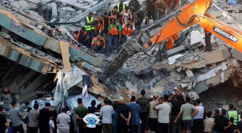 Shembet një ndërtesë e dëmtuar nga lufta në Gaza  të paktën 20 të vrarë  mes tyre 5 fëmijë