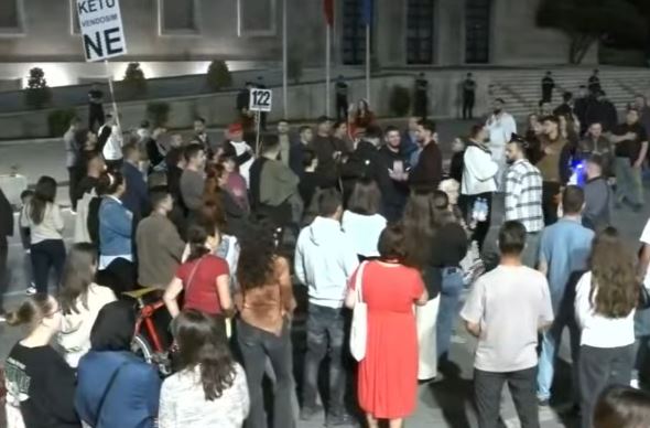  Nesër më shumë   Mbyllet protesta e 122 kundër Ramës dhe qeverisë