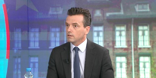  Nuk votojmë se s është Agroni   Shehaj për ironinë e Ballës  I plas shpirti   Taulanti nuk del dot në rrugë