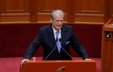 Sali Berisha Ne Kuvend