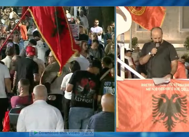 ne-hage-u-luajt-teater-kjo-eshte-padrejtesi-dritan-goxhaj-ne-proteste-rama-e-tradhtoi-kosoven-ne-vitin-2015-marre-per