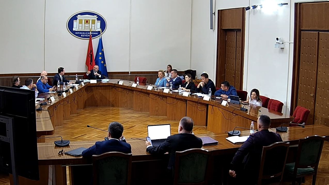 Masa e arrestit nga SPAK për kreun e SHISH shkakton përplasje te  Ligjet   Bylykbashi  Sistem i krimbur  Korreshi    