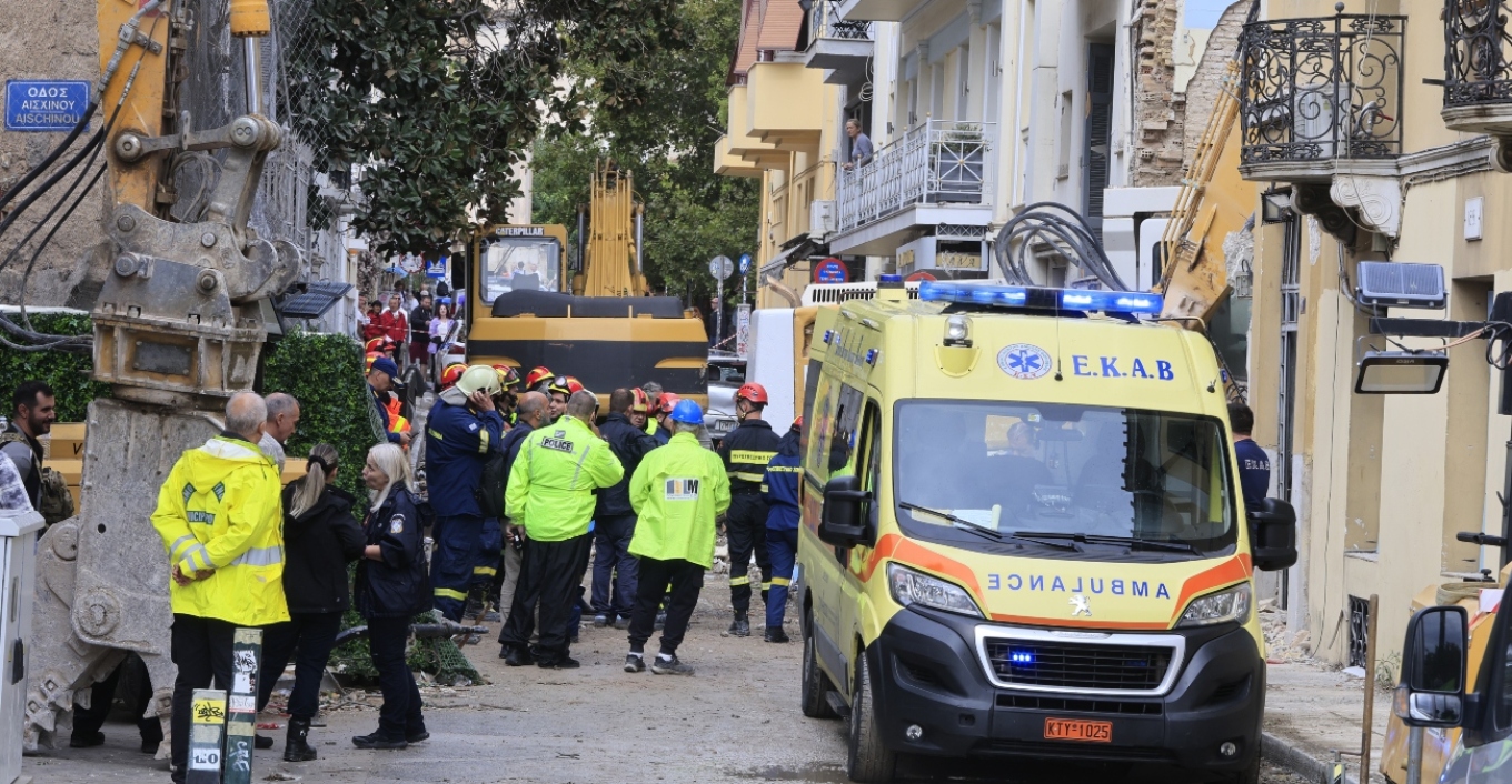 E rëndë në Athinë   Tre shqiptarë rezultojnë të zhdukur pas shpërthimit të fuqishëm  Emrat 