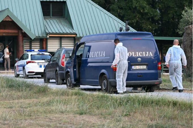 Ekzekutoi tre të rinj në Malin e Zi dhe u arratis, autori rus vret veten