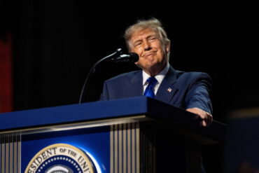 Trump Arxeio Nn