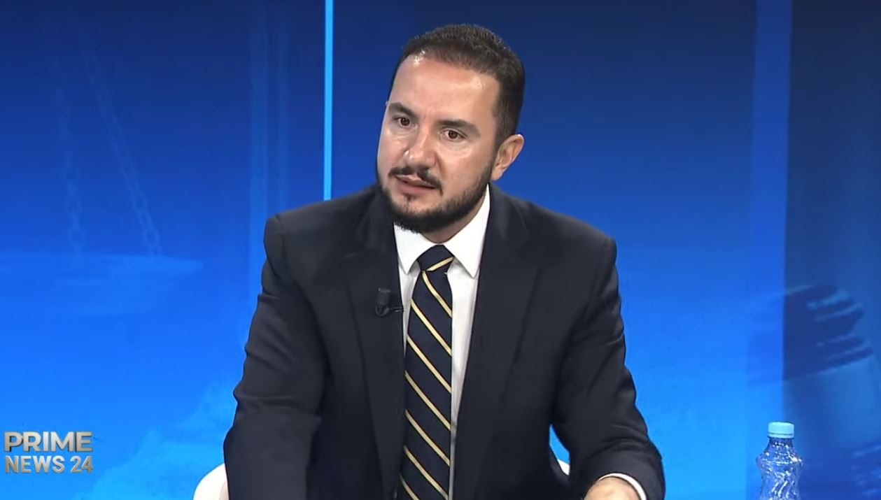  Berisha e sulmoi protestën në nisje  donte ta çmontonte bashkë me Ramën   Salianji  Shqipëria nuk ecën dot më me    