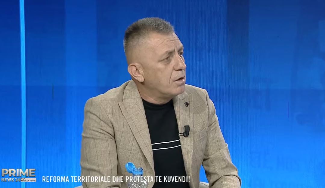  Kryengritje në PS  10 deputetë të PS janë me dy mendje   Poli Hoxha  Ligjvënësit të hedhin vezë brenda Parlamenti   
