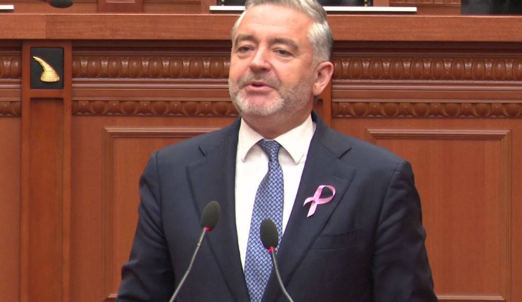 “Ne jemi më të fortë se kurrë!” Klosi sfidon demokratët: S’keni për të fituar bashki as sa gishtat e dorës