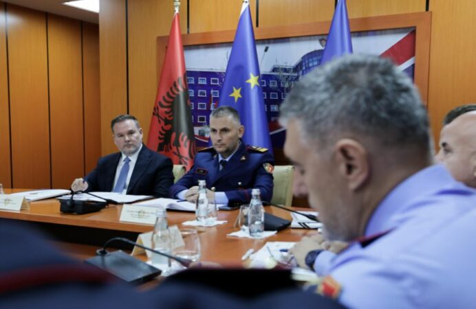 Capture