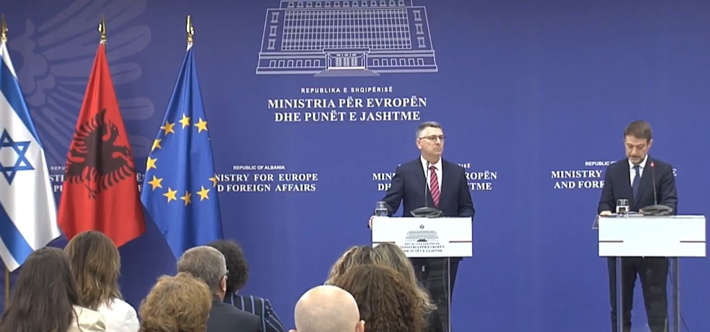 “Shqipëria e angazhuar në mënyrë të palëkundur në paqe”/ Ferit Hoxha deklaratë të përbashkët me ministrin e Jashtëm izraelit: Dënojmë Iranin dhe sulmet e tyre