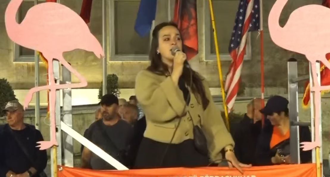  Rama përgjegjës për korrupsionin dhe krimin në qeveri   Aktivistja Sidorela Vatnikaj  Me shumë ministra të akuzuar për afera    