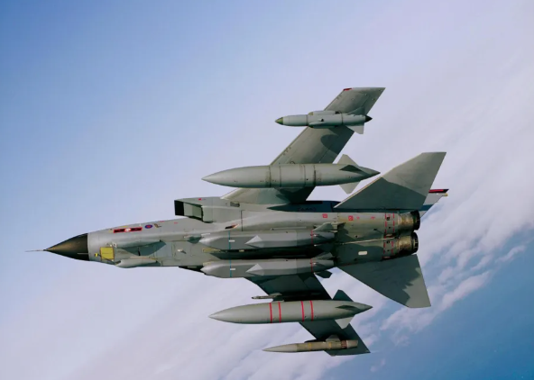 Britania vijon mbështetjen ndaj Ukrainës  Londra premton furnizimin me raketa të reja Storm Shadow