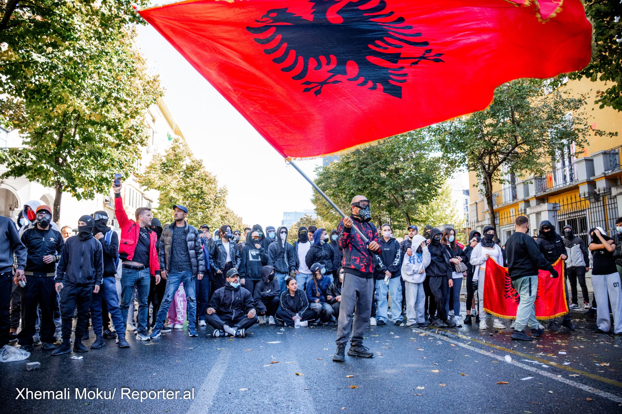 Revolta e rinisë  BIRN   Duart e huaja   alibi e Ramës për shmangien e përgjegjësisë politike