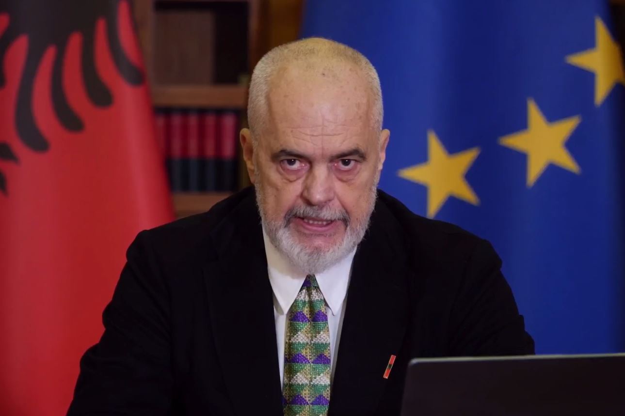 Rama s i ndal kërcënimet ndaj studentëve dhe shfrenon fantazinë  Dhunë e financuar nga krimi i organizuar dhe forca të h   