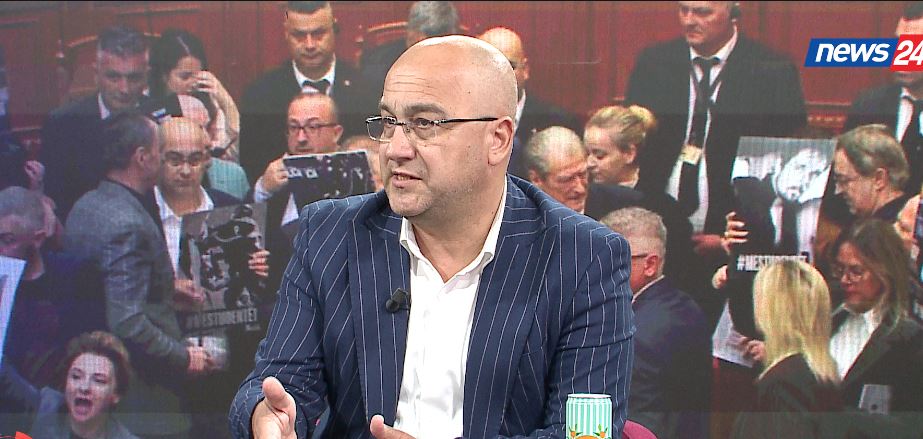  Kryeministri të japë dorëheqjen   Himçi  Kuvendi e ka humbur funksionin  Narko shteti i Ramës mbron Belinda Ballukun