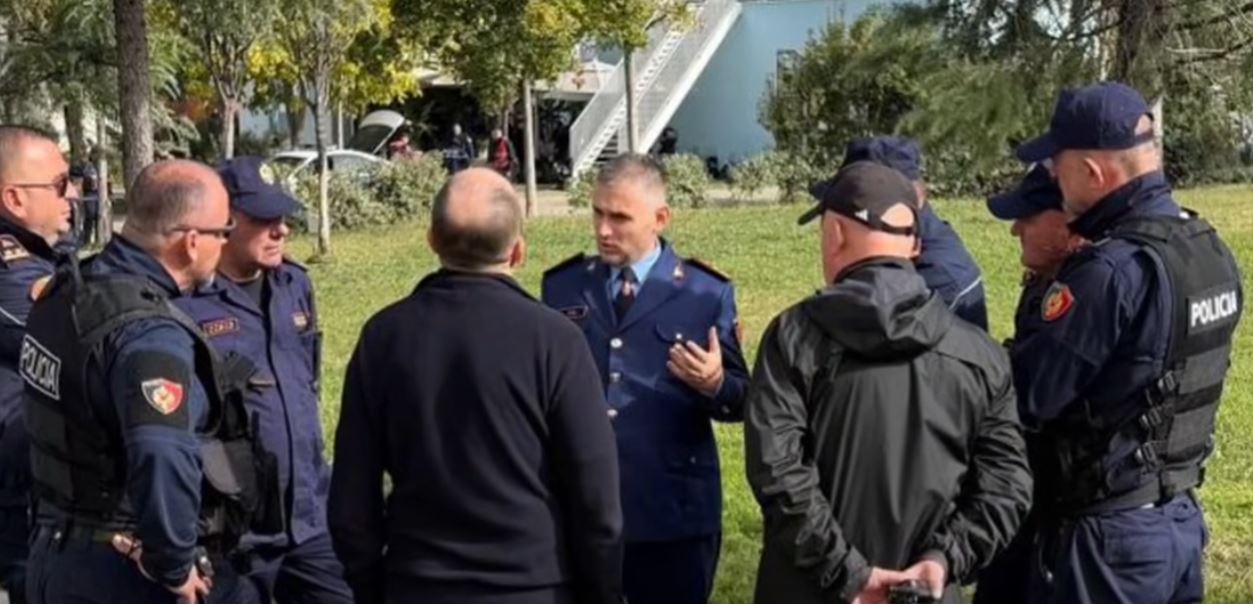 Protesta kombëtare e studentëve në 14 00  Skënder Hita zbret ne terren  jep porositë për efektivët  Respektoni parimin e propo   