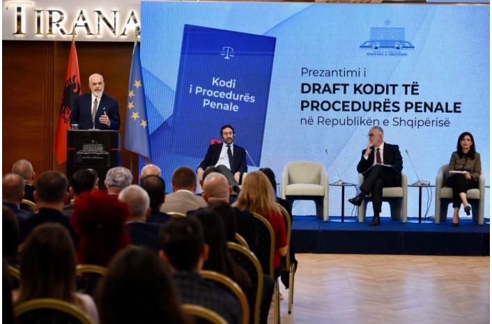 Ndryshimet në Kodin e Procedurës Penale  një mburojë e re për zyrtarët e lartë 