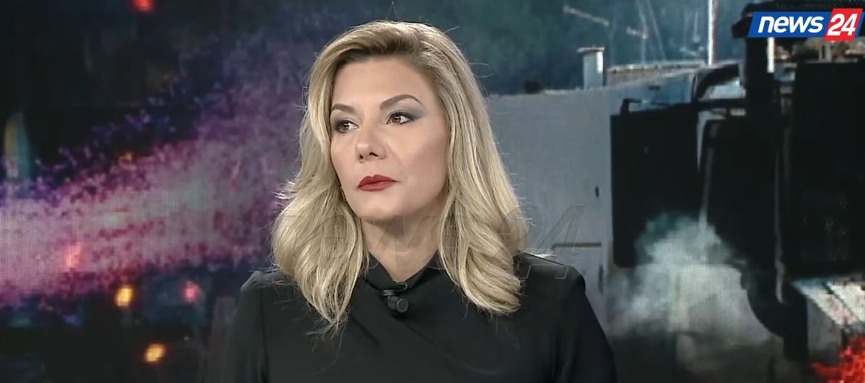  Kryeministri në delir   pedagogia Skënderi  Shpalli kulakë protestuesit  është në grahmat e fundit
