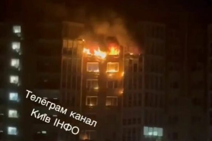 Sulm i fuqishëm rus mbi Kiev/ Goditet pallati 25-katësh, raportohet për një viktimë