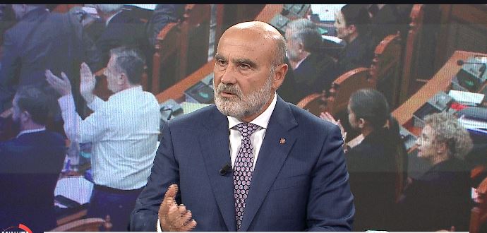 selenica-nuk-shkrihet-do-jete-qytet-vullnet-sinaj-reforma-s-ka-mbaruar-do-thellohet-do-punoj-maksimalisht-qe-zona-ime-e