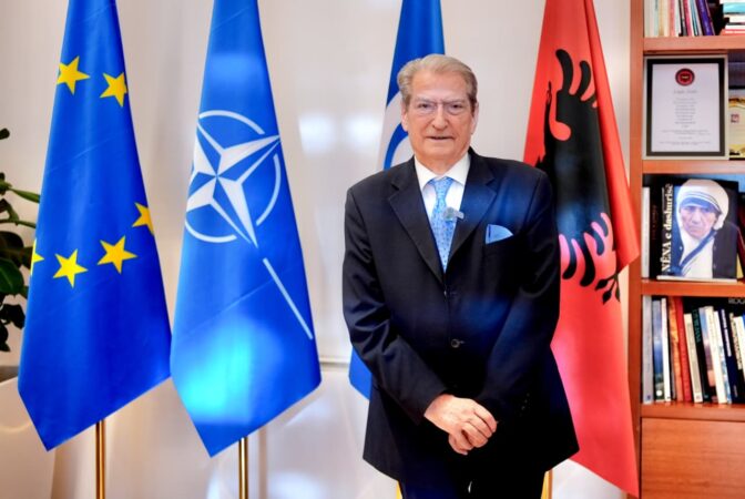 “Rama po çon drejt falimentimit mijëra biznese”/ Berisha denoncon rritjen e taksave: Do të shkatërrohen qindra mijëra vende pune!