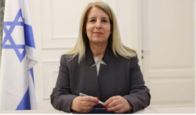 “Largohem me Shqipërinë pjesë të historisë sime”/ Galit Peleg mbyll misionin 4-vjeçar si ambasadore e Izraelit në Tiranë: Më mësuat çfarë do të thotë Besa