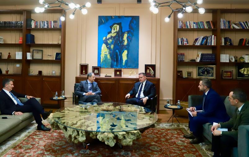 ministri-demo-pret-granoff-fokus-te-shtrirja-kombetare-e-projekteve-te-suksesshme-te-aadf