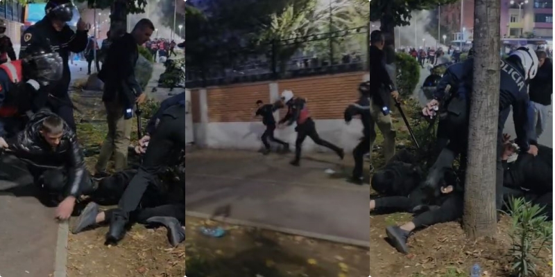  Nuk po marr dot frymë   Me shkop gome dhe grushte  efektivët godasin dhunshëm të rinjtë e shtrirë në tokë  VIDEO 
