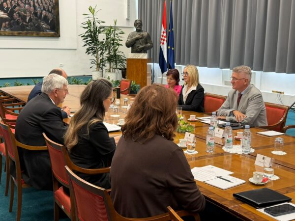 Gjekmarkaj në Zagreb, takon homologun Reiner: Mbështetja për Shqipërinë dhe Kosova në fokusin e takimit