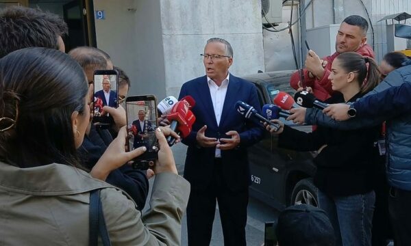 Paralajmëron Bedri Hamza  Nuk ka takim me Kurtin derisa të votohet ligji për Specialen  Më pas jemi të hapur për Presidentin