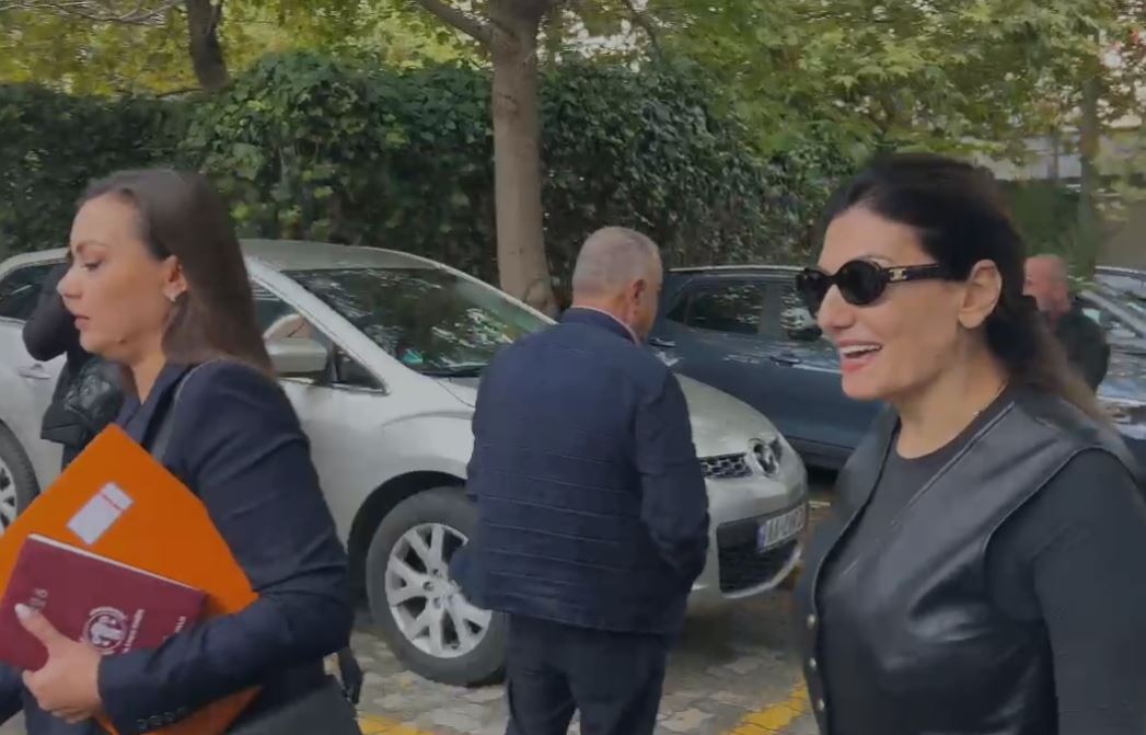 Ish drejtoresha e AKSHI t  Mirlinda Karçanaj paraqitet në SPAK
