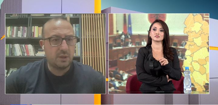 Braçe dhe Spiropali kritikuan Reformën Territoriale  por votuan pro  Korreshi  Të na kursenin përrallat me mbret  janë të shan   