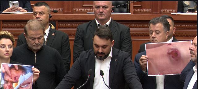  Kërkojmë dorëheqjen e Ramës  qeveri kujdestare dhe vetëshpërndarjen e Parlamentit   Këlliçi  Dënojmë dhunën shtazarake ndaj s   