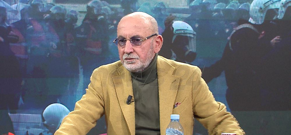  A është Rama autokrati i fundit në Ballkan    Lubonja shpjegon çfarë i bashkon protestat në Shqipëri dhe Serbi  Nëse nuk luf   