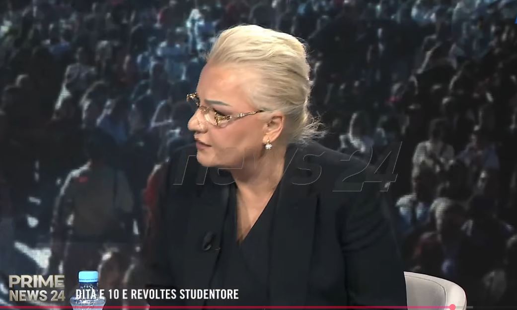 Foto nga burimi: Revoltohet mjekja: Policët po vrasin fëmijët me plumba gome, skena sikur jemi në Lindjen e Mesme